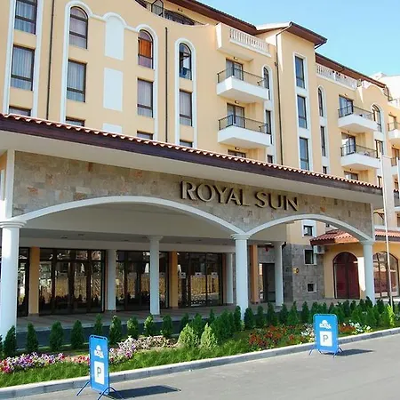 Royal Sun Aparthotel 2*