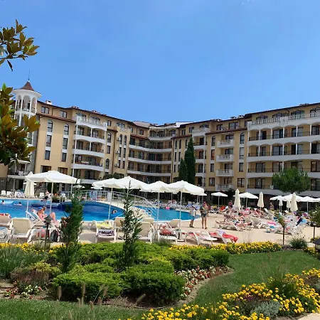 Royal Sun 2* Slantschew brjag